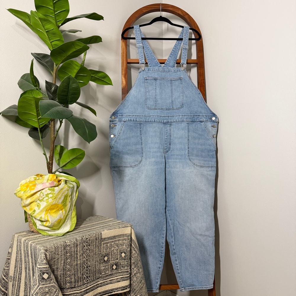 Old Navy Light Blue Women Jeans Overalls